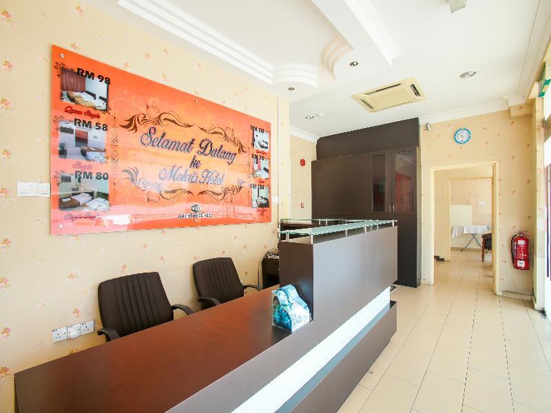 Oyo 89536 Hazris Hotel Batu Pahat Exterior foto
